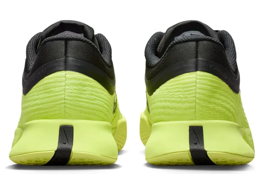 nikecourt IB6550-700