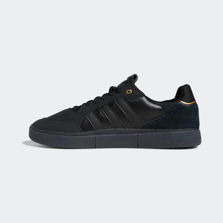 adidas-tyshawn GY6957