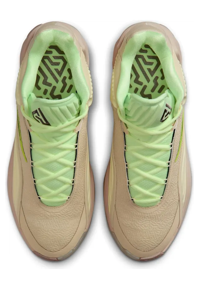nike-giannis-freak-7 II5250-200