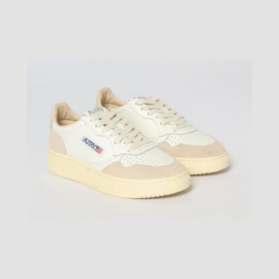 Autry Sneakers White (AULWLS14)