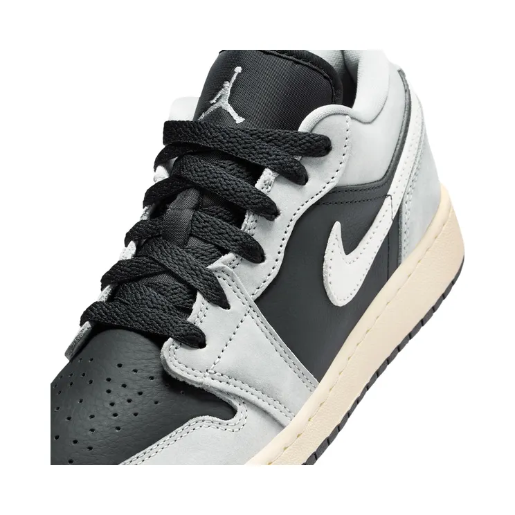 air-jordan-1 HQ2021-012