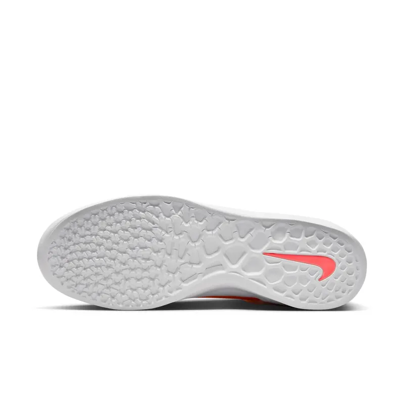 Nike SB Zoom Nyjah 3 “Hot Punch” (DV7896-600)