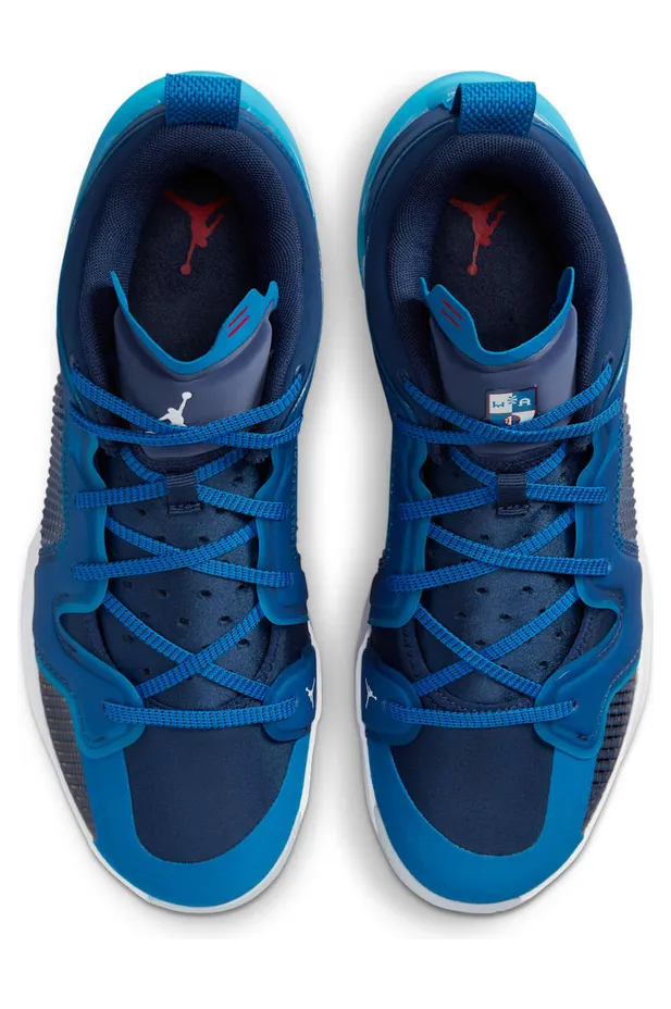 air-jordan-37 DV9909-401