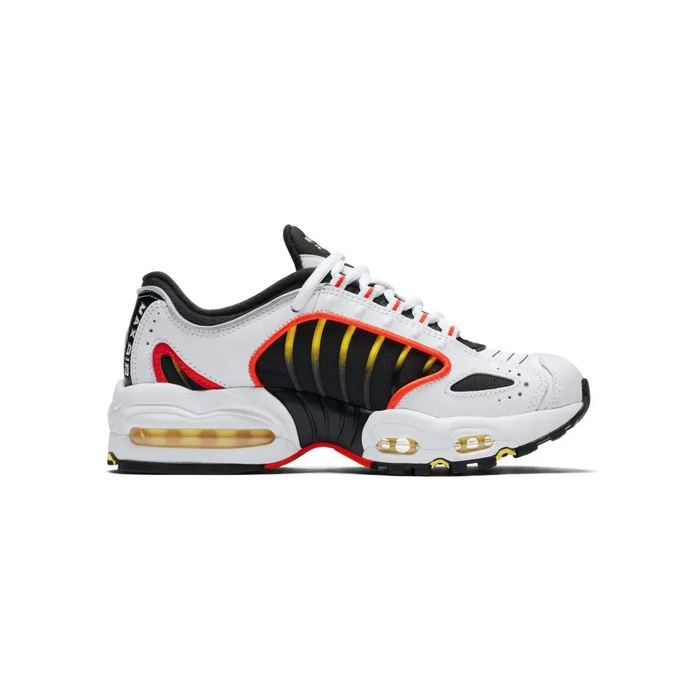 Nike Air Max Tailwind IV White Black Crimson (GS) White/Black/Bright Crimson (BQ9810-105)