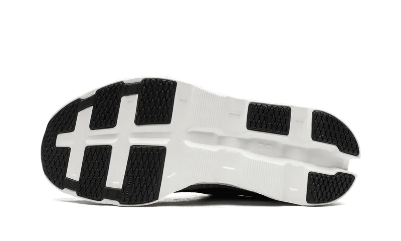 On Running CLOUD MONSTER 2 “BLACK/WHITE” (3ME10121197)