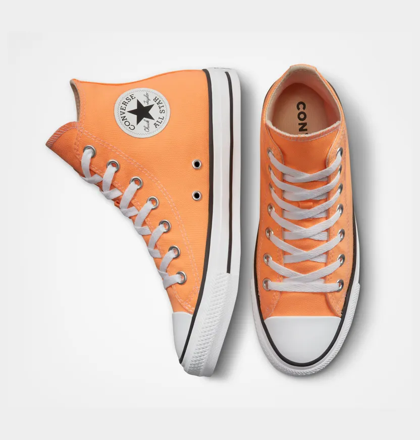 converse-chuck-taylor-all-star A04392C