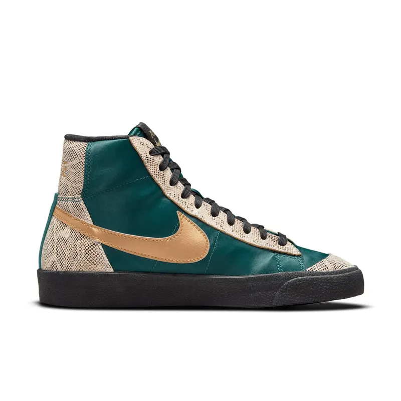 Nike Blazer Mid 77 Lucha Libre (DM6176-393)