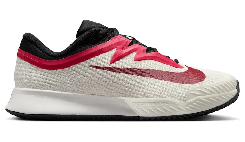 nikecourt HQ6030-104