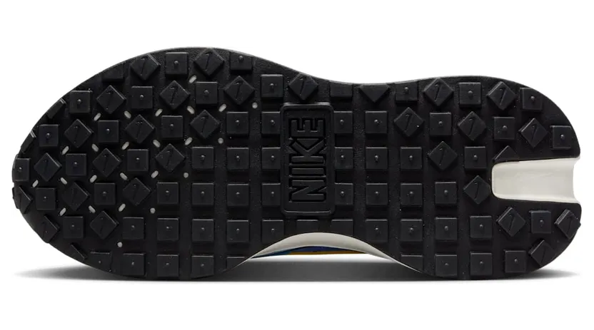 nike-phoenix-waffle FD2196-401