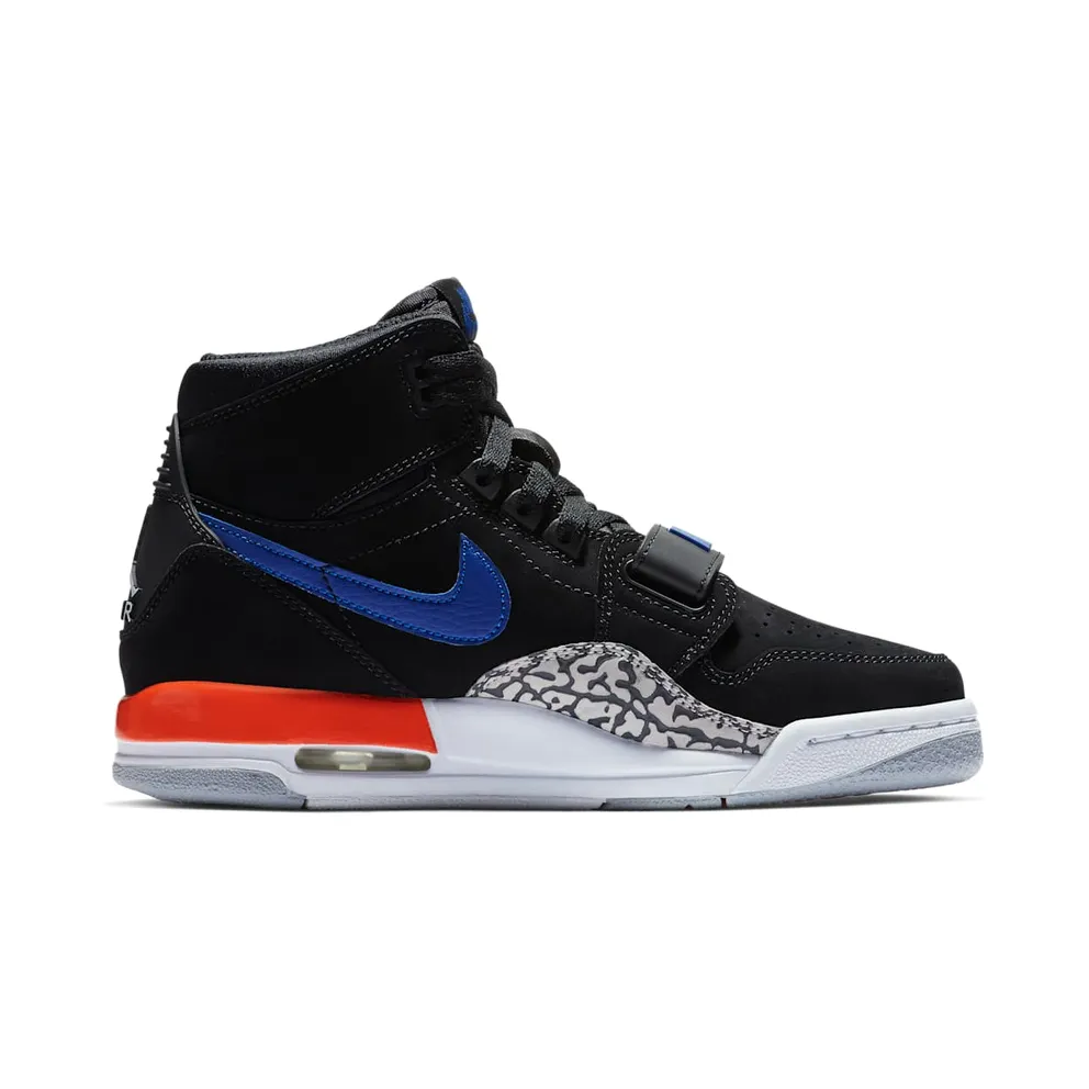 Jordan Legacy 312 Knicks (GS) Black/Rush Blue-Brilliant Orange (AT4040-048)