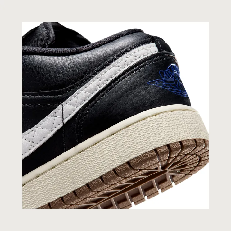 air-jordan-1 IR1142-001