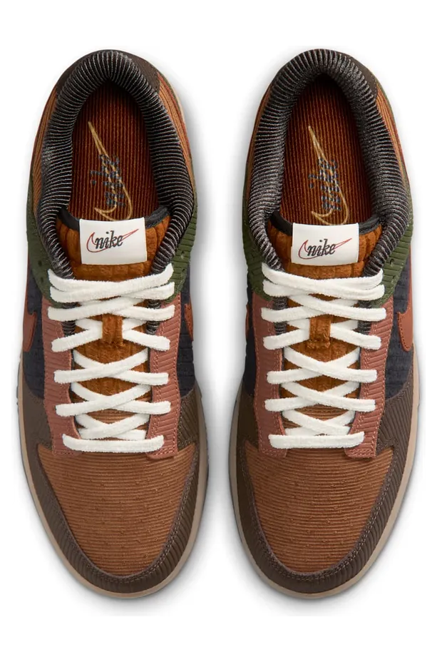 Nike Dunk Low Retro Premium (IB7746-201): een Dunk in ribfluweel (4)