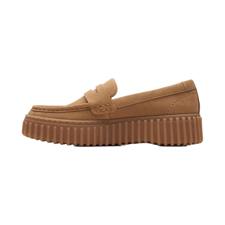 Clarks Torhill Penny “Light Tan Suede” (26171956)