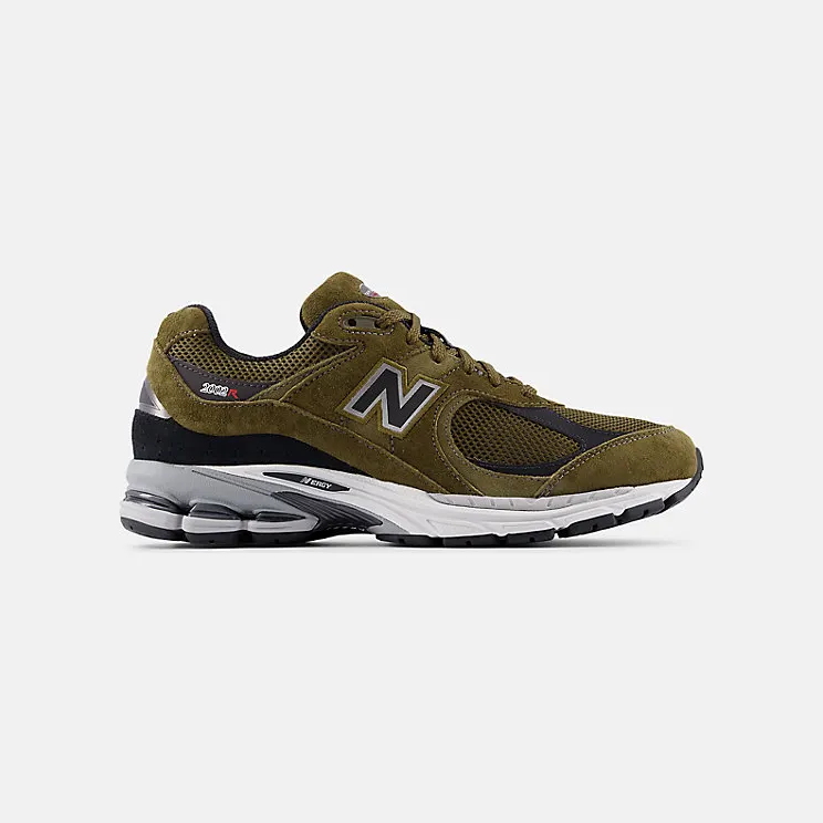 New Balance 2002R Woodland Black (U2002RR)