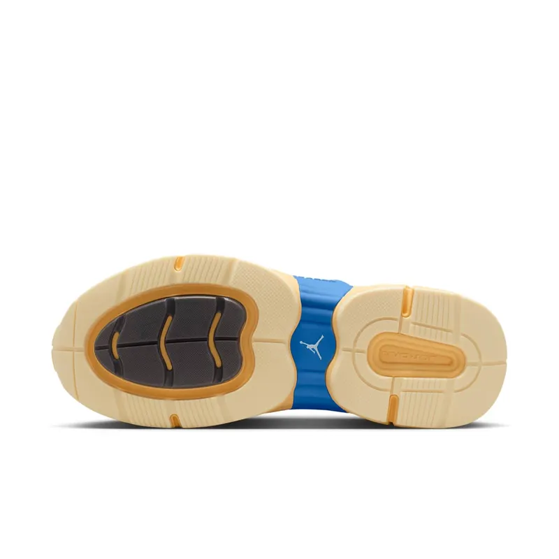 Jordan Trunner O/S – “Blue Beyond / Cobblestone / Midnight Navy / Atomic Orange” (IQ5649-400)
