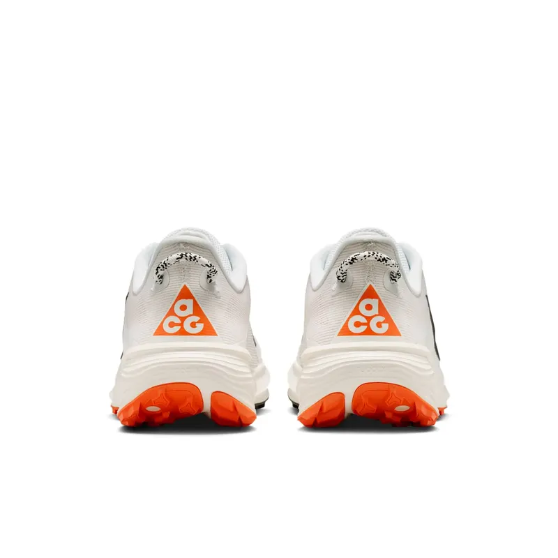 Nike ACG Pegasus Trail “Summit White Safety Orange Black” (HV8116-103)