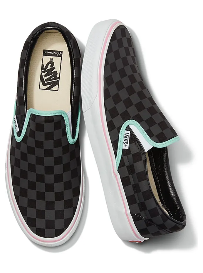 VANS Gepersonaliseerde Checkerboard Slip-on Zwart (VN0A3VC0281)