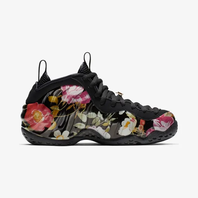 nike-air-foamposite AT8249-001
