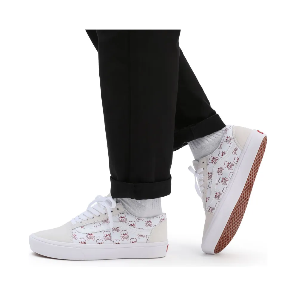 VANS Coldhearted Comfycush Old Skool Shoes White (VN0A5DYCB1D)