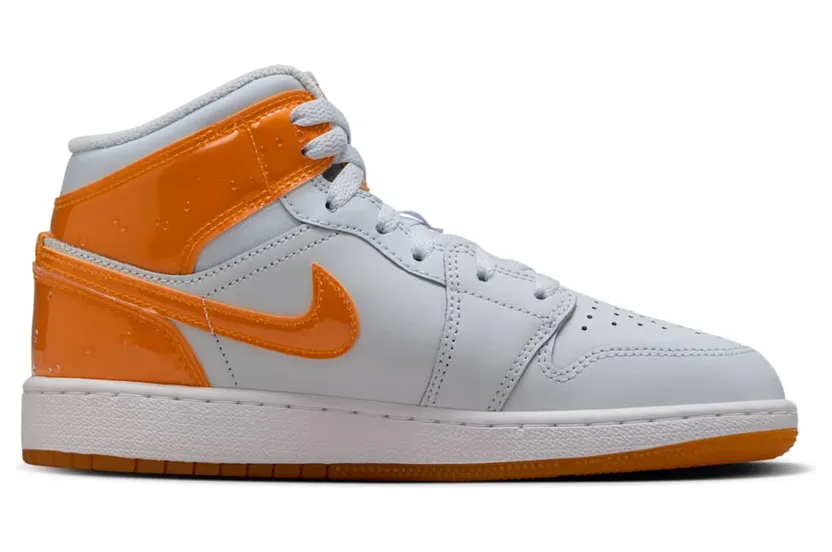 air-jordan-1 FN9053-018
