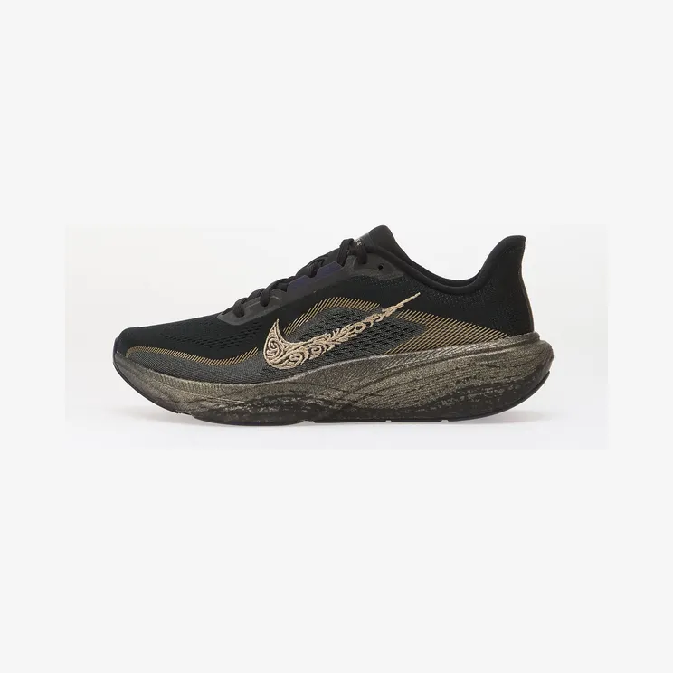 Nike Pegasus 42 ‘Keely Hodgkinson’ Black / Pitch Blue / Blackened Blue