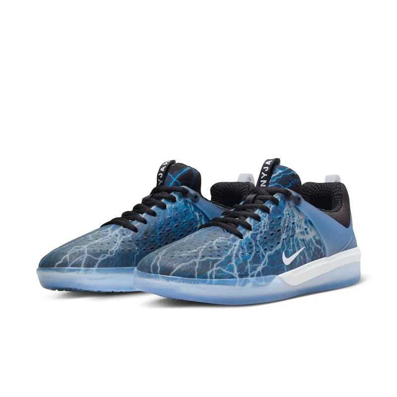 Nike SB Zoom Nyjah 3 Trouble at Home (FB2394-001)