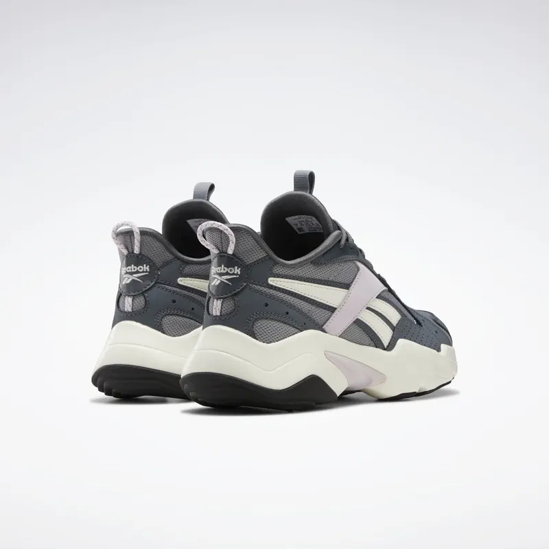 reebok-sneaker GW7836