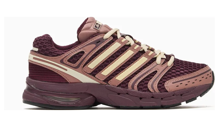 adidas Originals Women’s Adistar Control 5 (KJ2307)