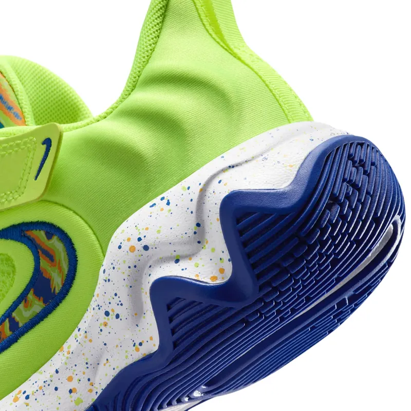 nike-giannis-immortality IQ0819-700