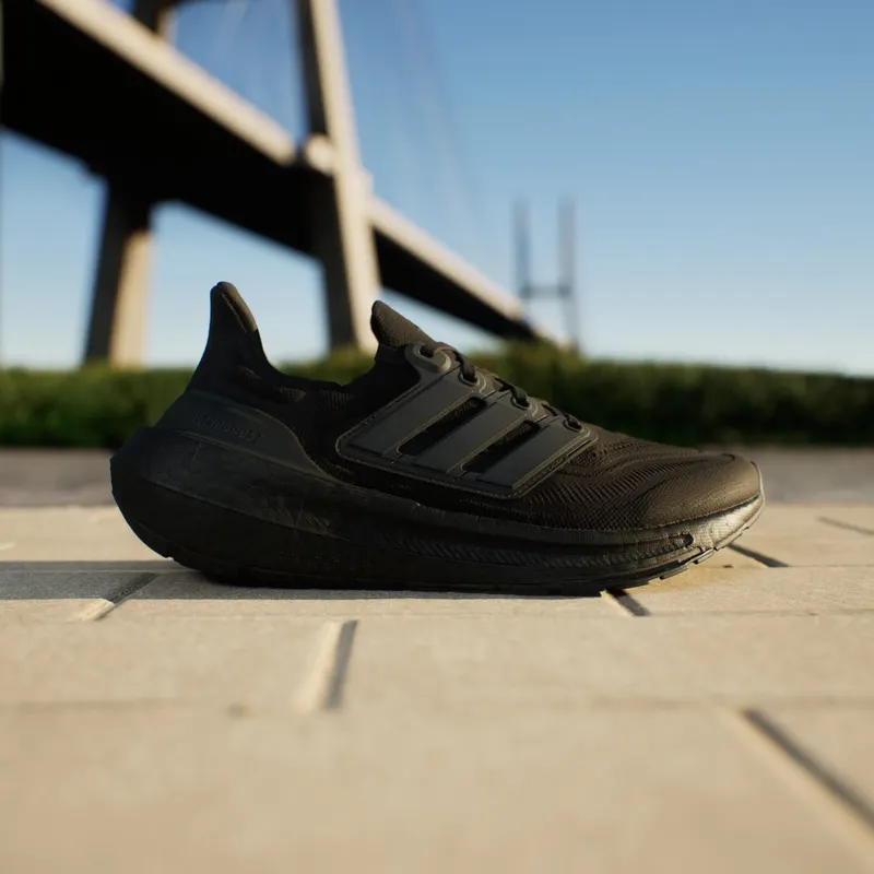 Adidas Ultraboost Light Core Black / Core Black / Core Black (GZ5159)