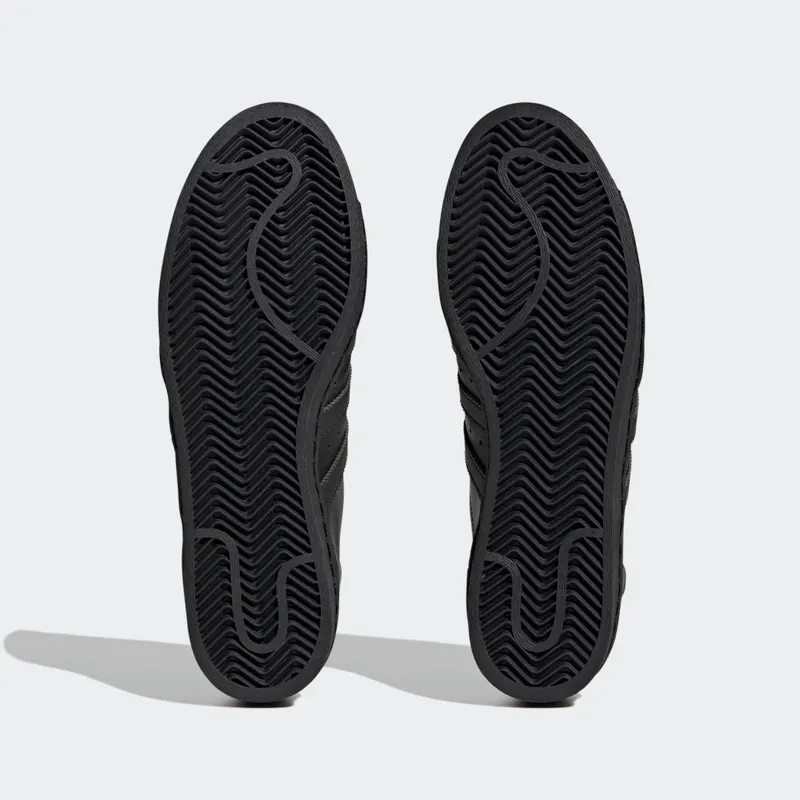 Adidas Superstar 82 Core Black / Core Black / Grey Six (IG4691)