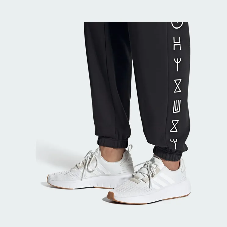 adidas-swift-run IG4703