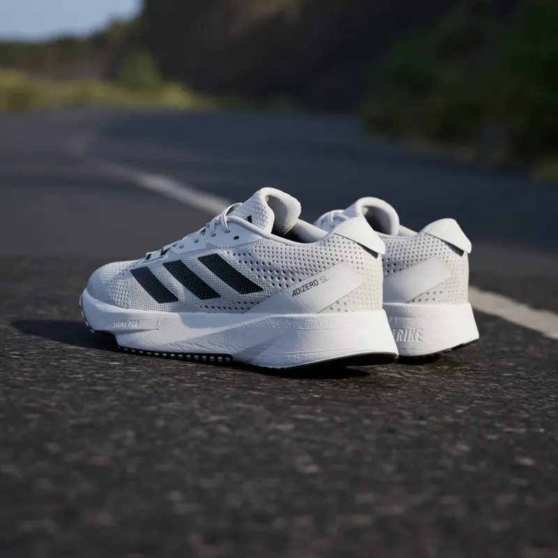 adidas ADIZERO SL Cloud White / Core Black / Carbon (HQ1352)