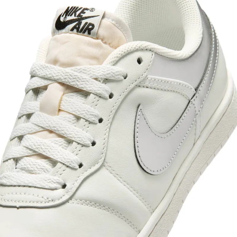 Jordan Skyline Low Swan Metallic Silver (IQ6586-101)