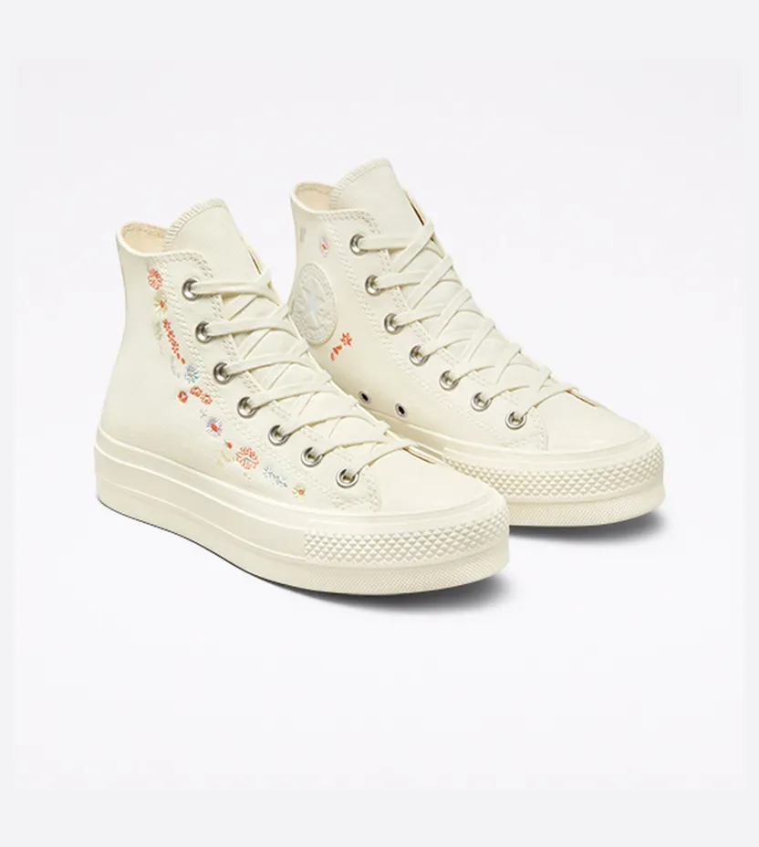 converse-chuck-taylor-all-star A01586C