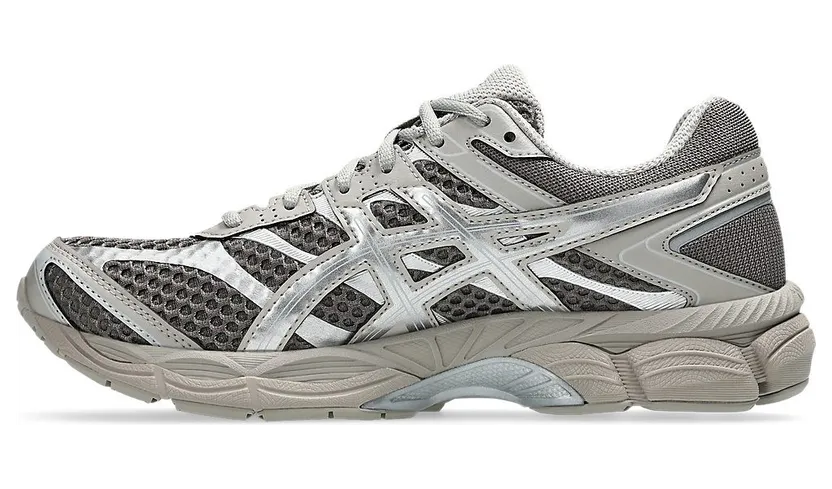 Asics Gel-Cumulus 16 “Cocoa Powder”: chocolade en chroom (4)