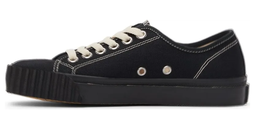 Maison Margiela Black Tabi Low-Top Sneaker (S58WS0193 P4291) (3)