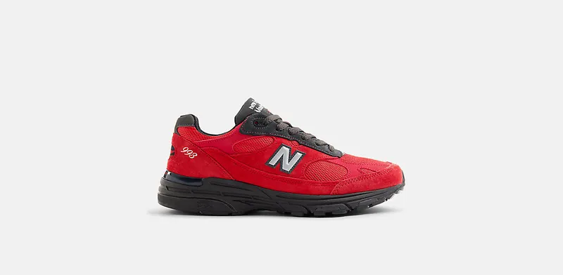 New Balance 993 “MiUSA Red Black” (U9935CX)