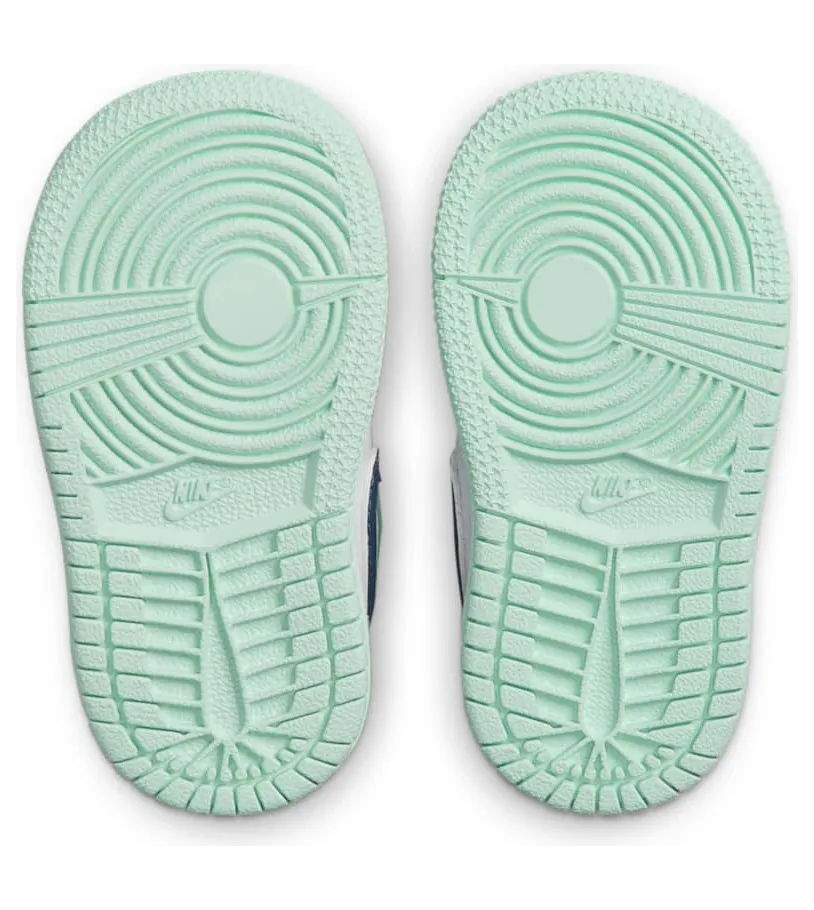 air-jordan-1 640735-413