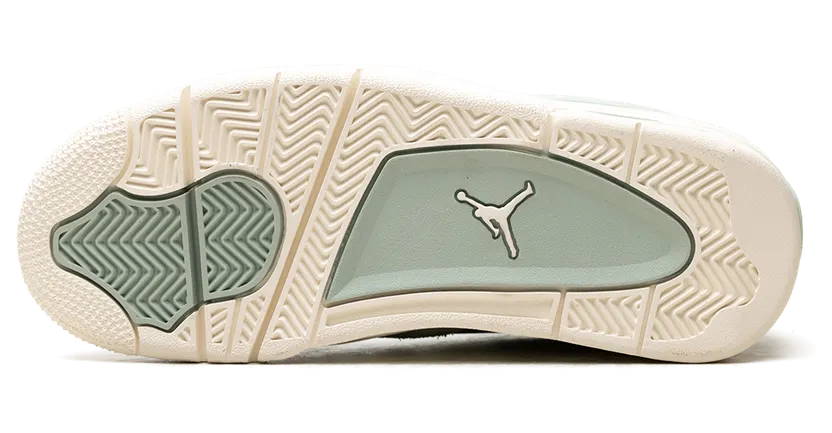 air-jordan-4 FQ7940-003