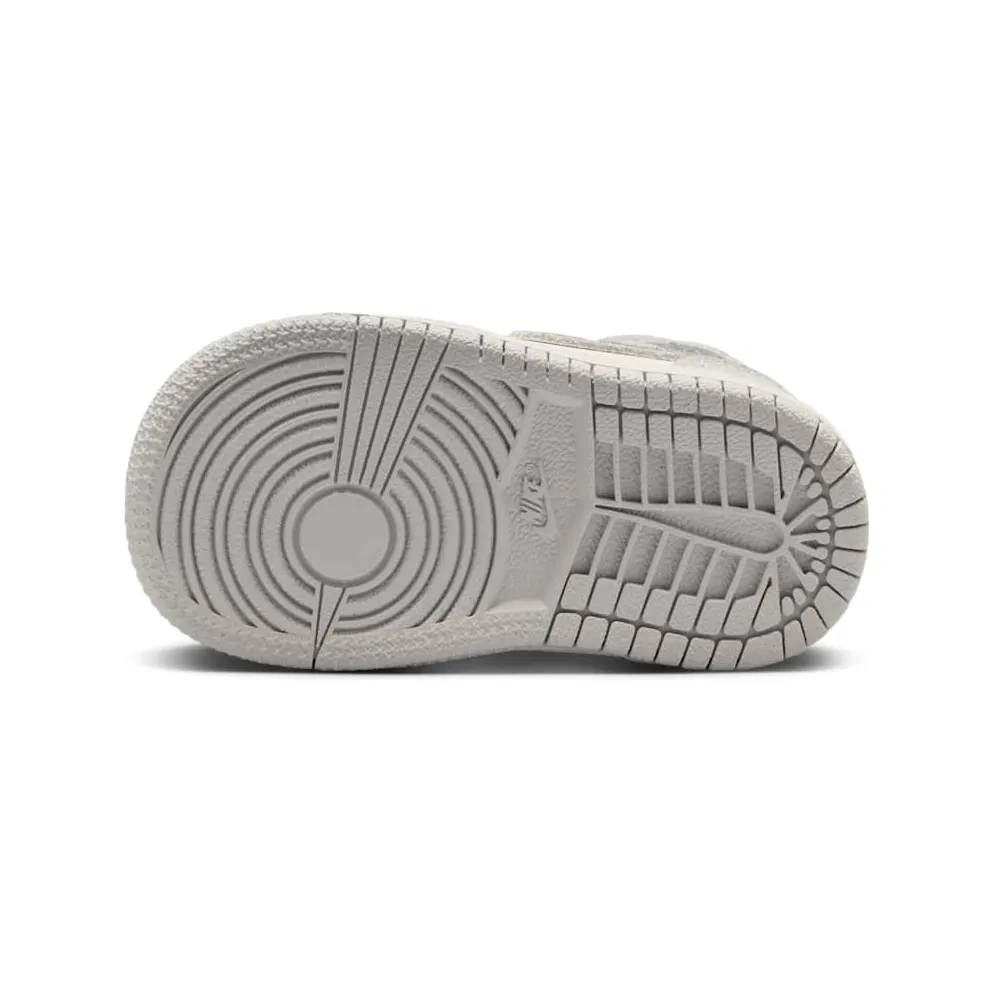 Jordan 1 Mid SE Neutral Grey Sail (FQ8086-002)
