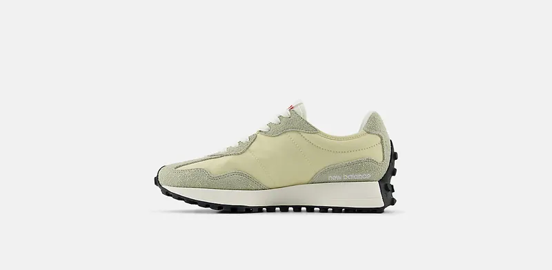 New Balance 327 “Olivine Pale Moss” (WS327UF)