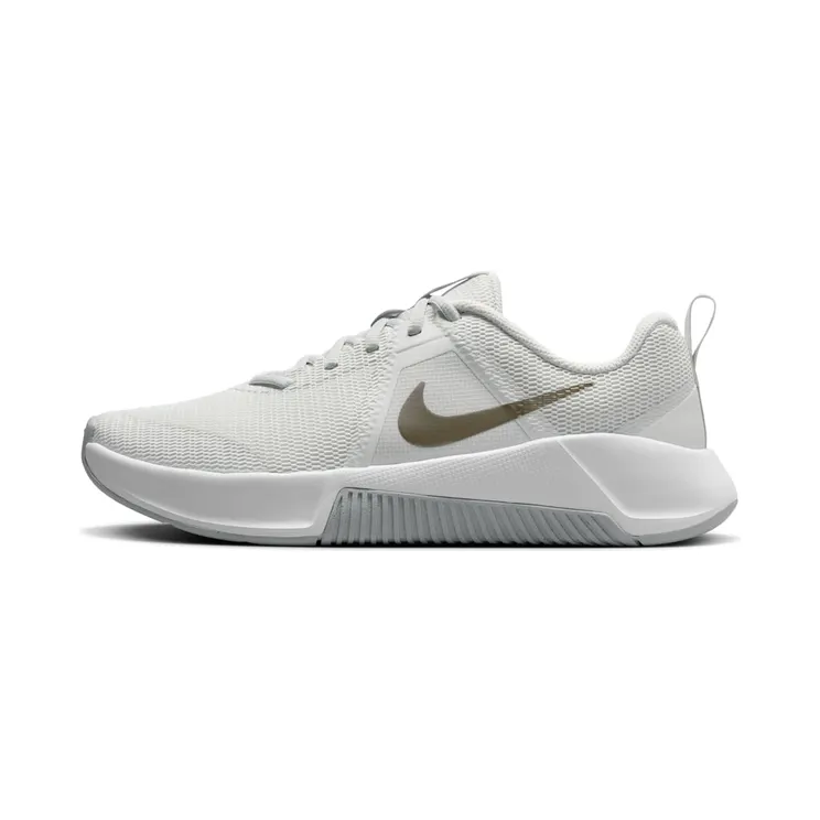Nike MC Trainer 3 “Photon Dust / White / Light Smoke Grey / Metallic Pewter” (FQ1830-002)