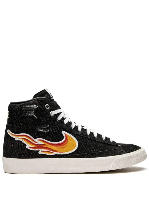 Nike Blazer Mid ’77 Cleveland Rocks sneakers – Black (DQ7635)