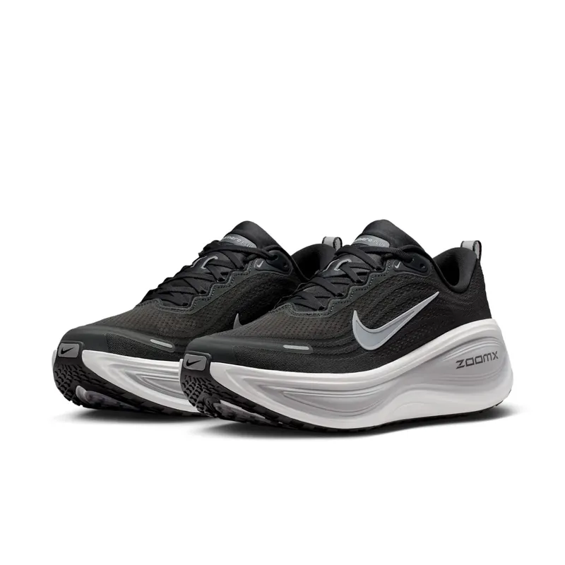 Nike Vomero Plus “Anthracite White Wolf Grey” (HV8150-008)
