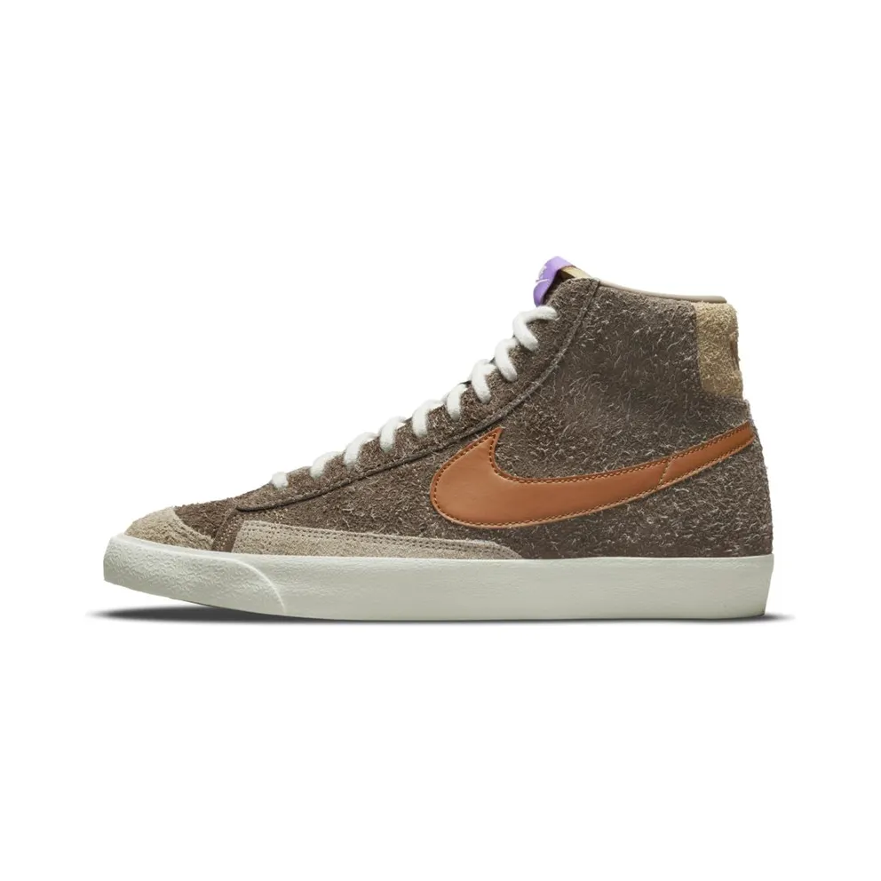Nike Blazer Mid ’77 Premium Dark Chocolate (DM7581-200)