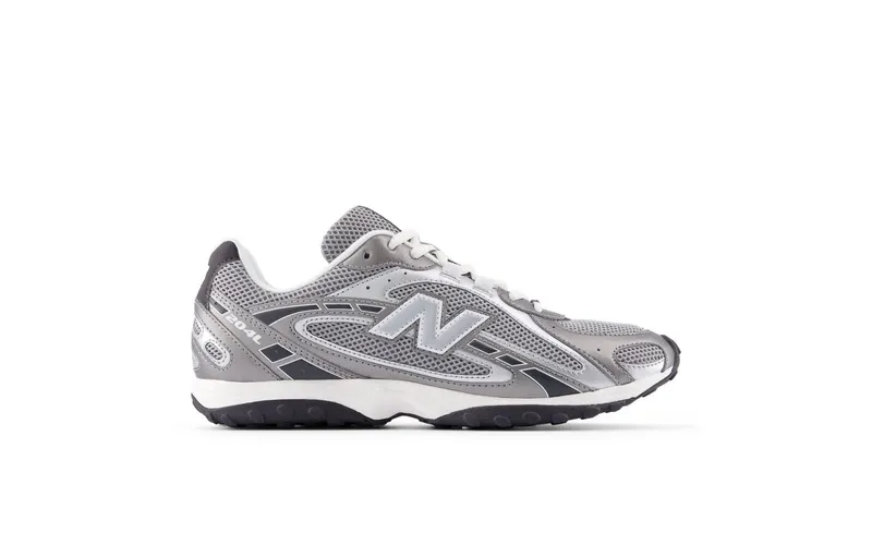 New Balance 204L “Dark Silver Metallic” (U204L1KP)
