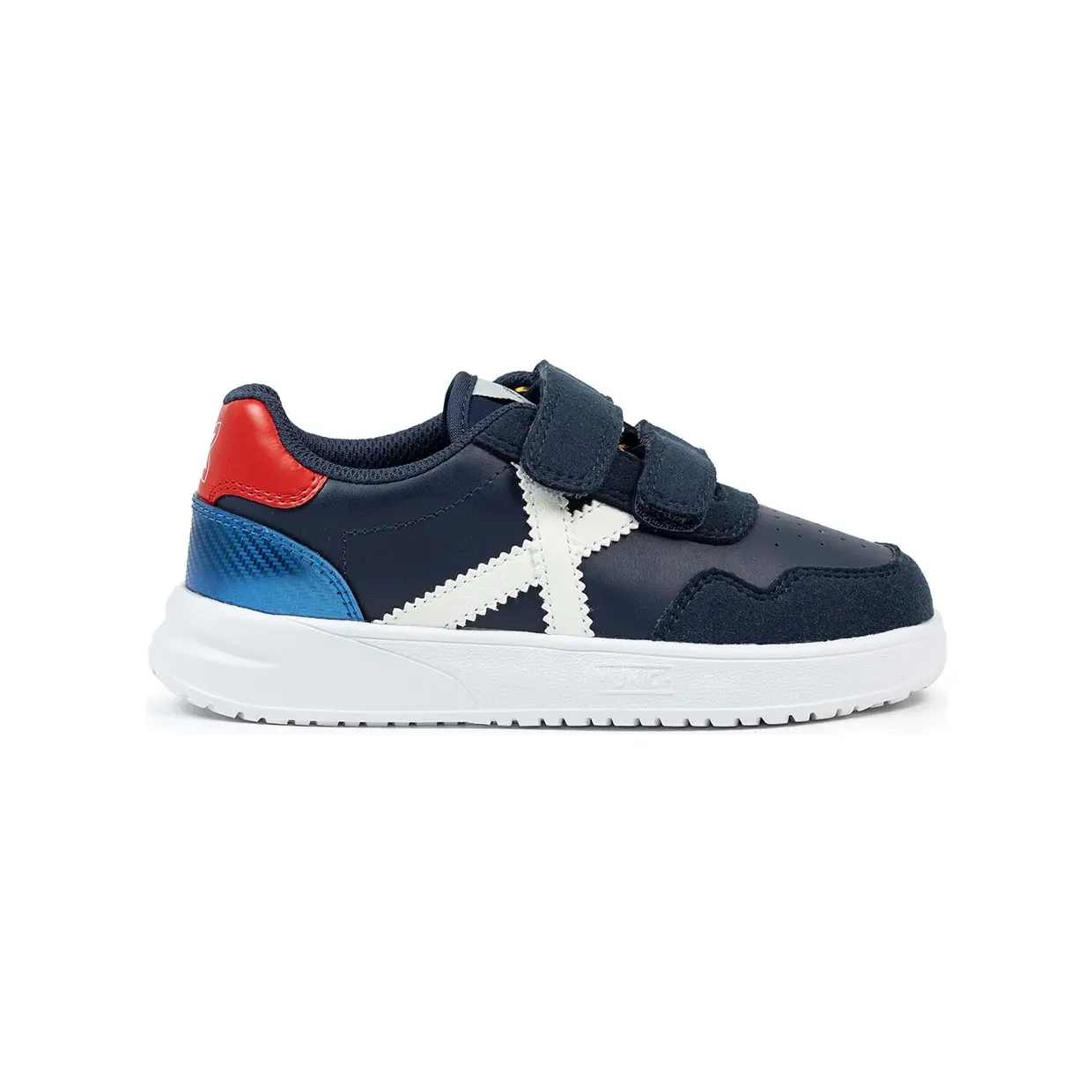munich-sneaker 8896006