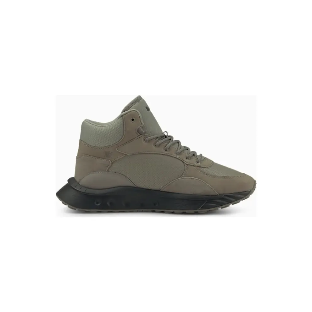 Puma x FIRST MILE Porsche Design Wild Rider – wintertaugliche Motorsportschuhe für Herren Mehrfarbig (306892-02)