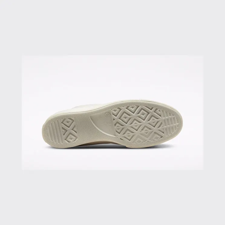 converse-chuck-taylor-all-star A00487C